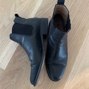 Madewell Chelsea Boots